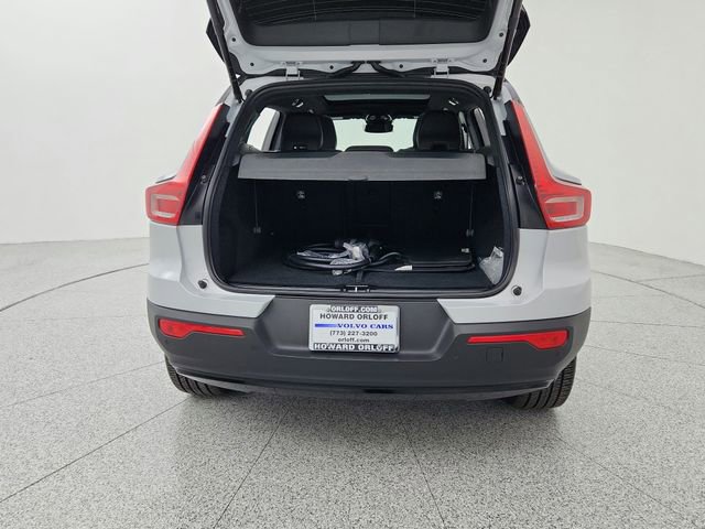 Certified 2022 Volvo XC40 P8 Recharge Plus image 28