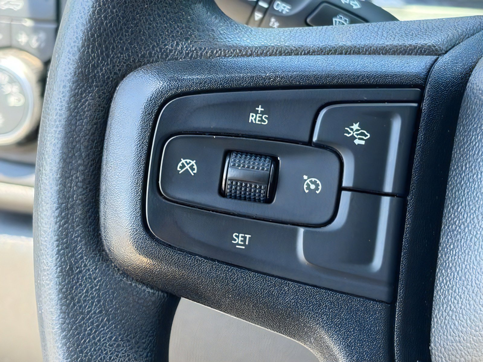 Used 2024 Chevrolet Silverado 2500 W/T AWD/4WD image 20