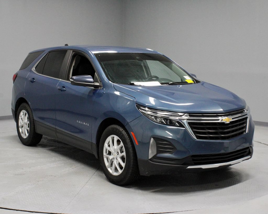Used 2024 Chevrolet Equinox LT FWD image 1