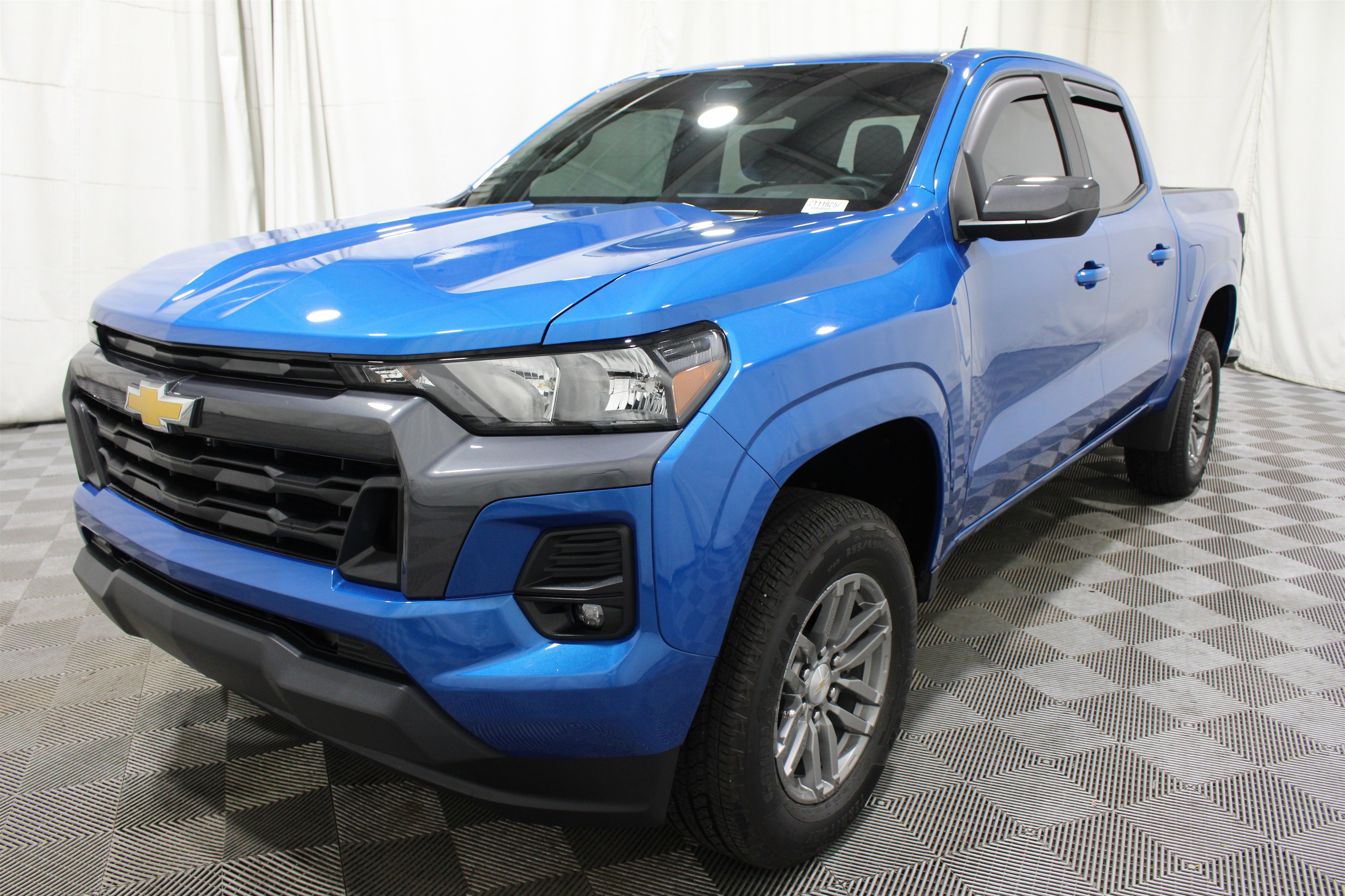 Used 2023 Chevrolet Colorado LT w/ LT Convenience Package II RWD image 32