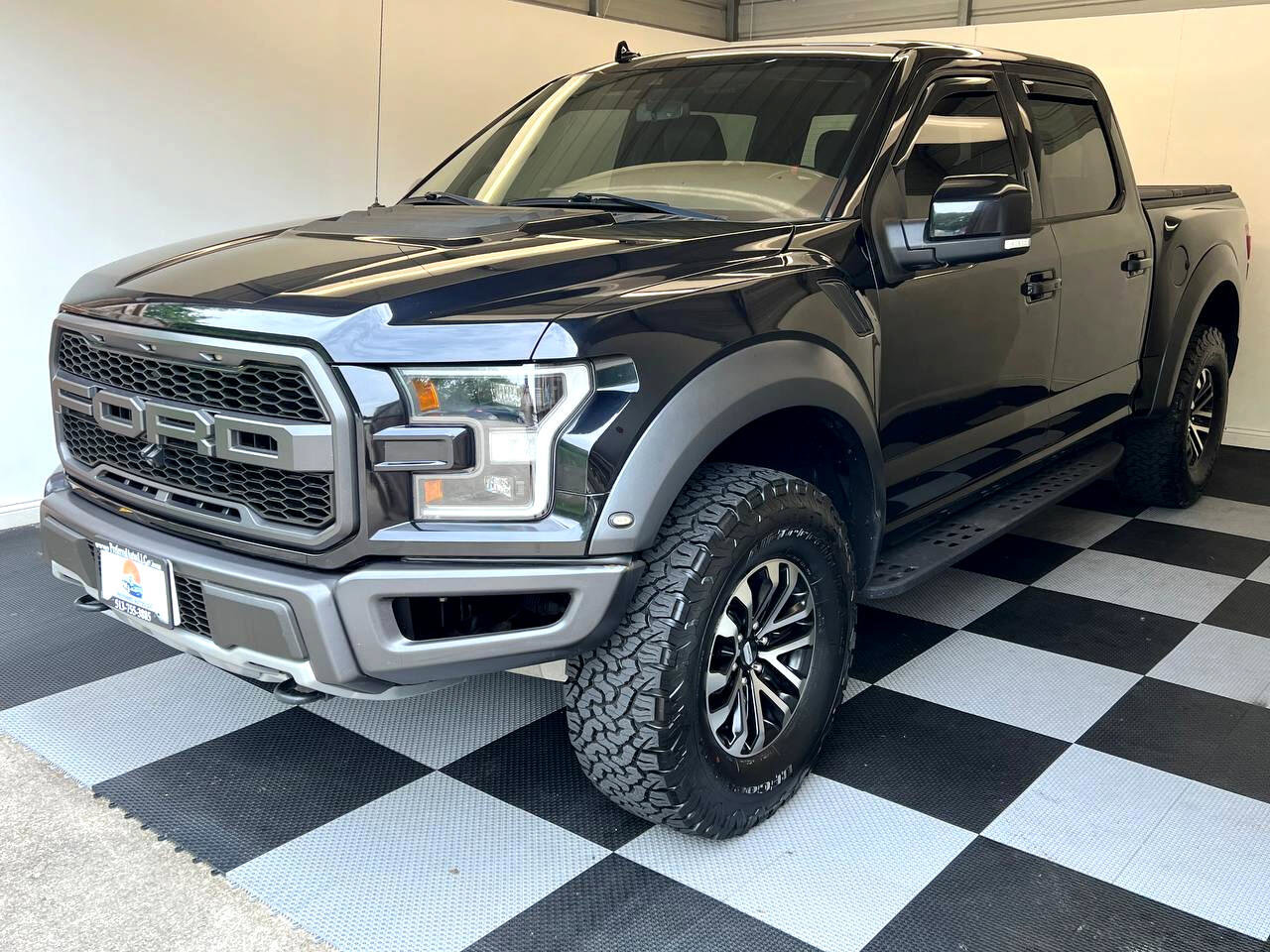 Used 2019 Ford F150 Raptor w/ Equipment Group 802A Luxury