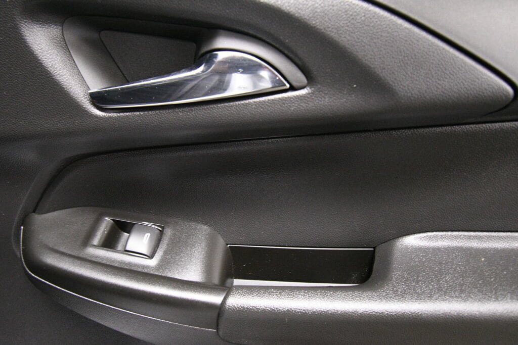 Used 2024 Chevrolet TrailBlazer ACTIV w/ Convenience Package AWD/4WD image 24