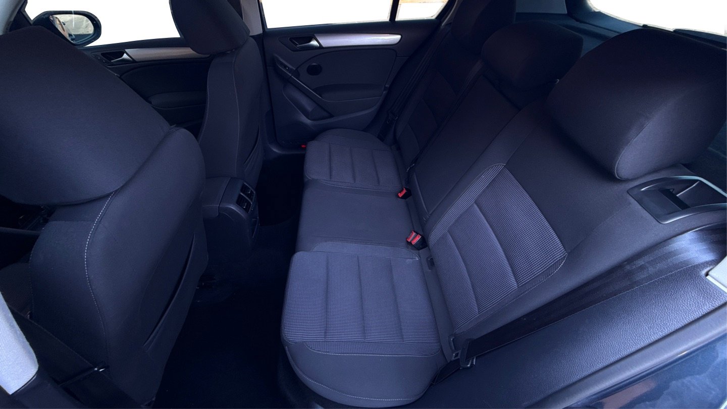 Used 2012 Volkswagen Golf TDI image 21