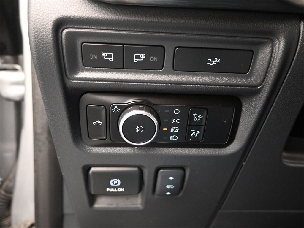 Used 2023 Ford F150 Lariat w/ Max Trailer Tow Package image 34