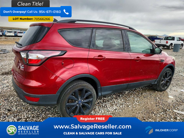 Used 2018 Ford Escape SE w/ Ford Safe & Smart Package AWD/4WD image 4