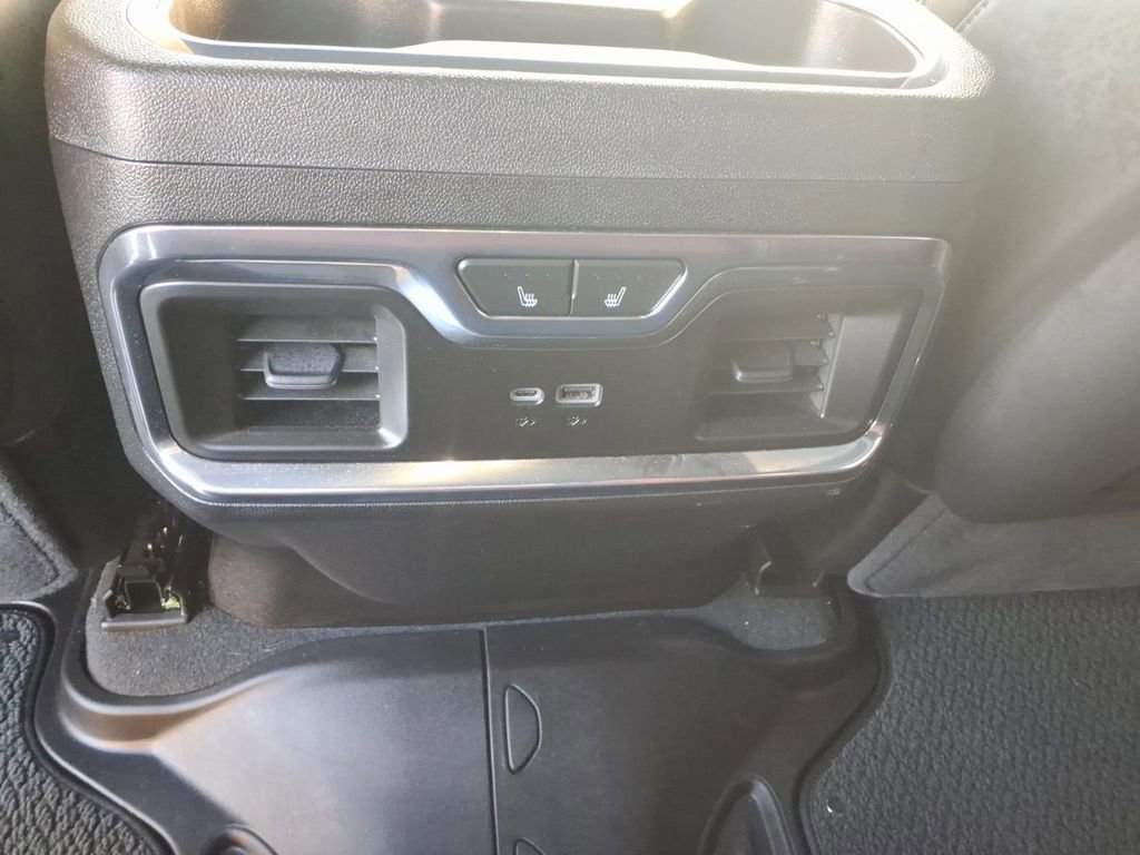 Used 2025 GMC Sierra 1500 Denali Ultimate AWD/4WD image 12