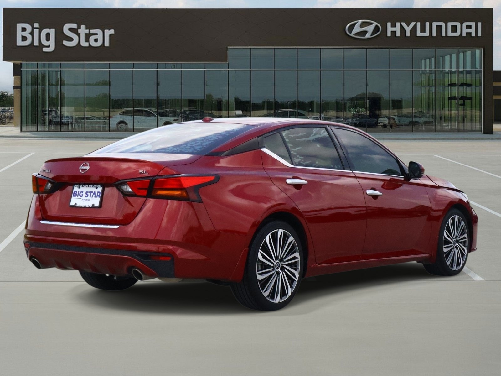 Used 2023 Nissan Altima 2.5 SL FWD image 4