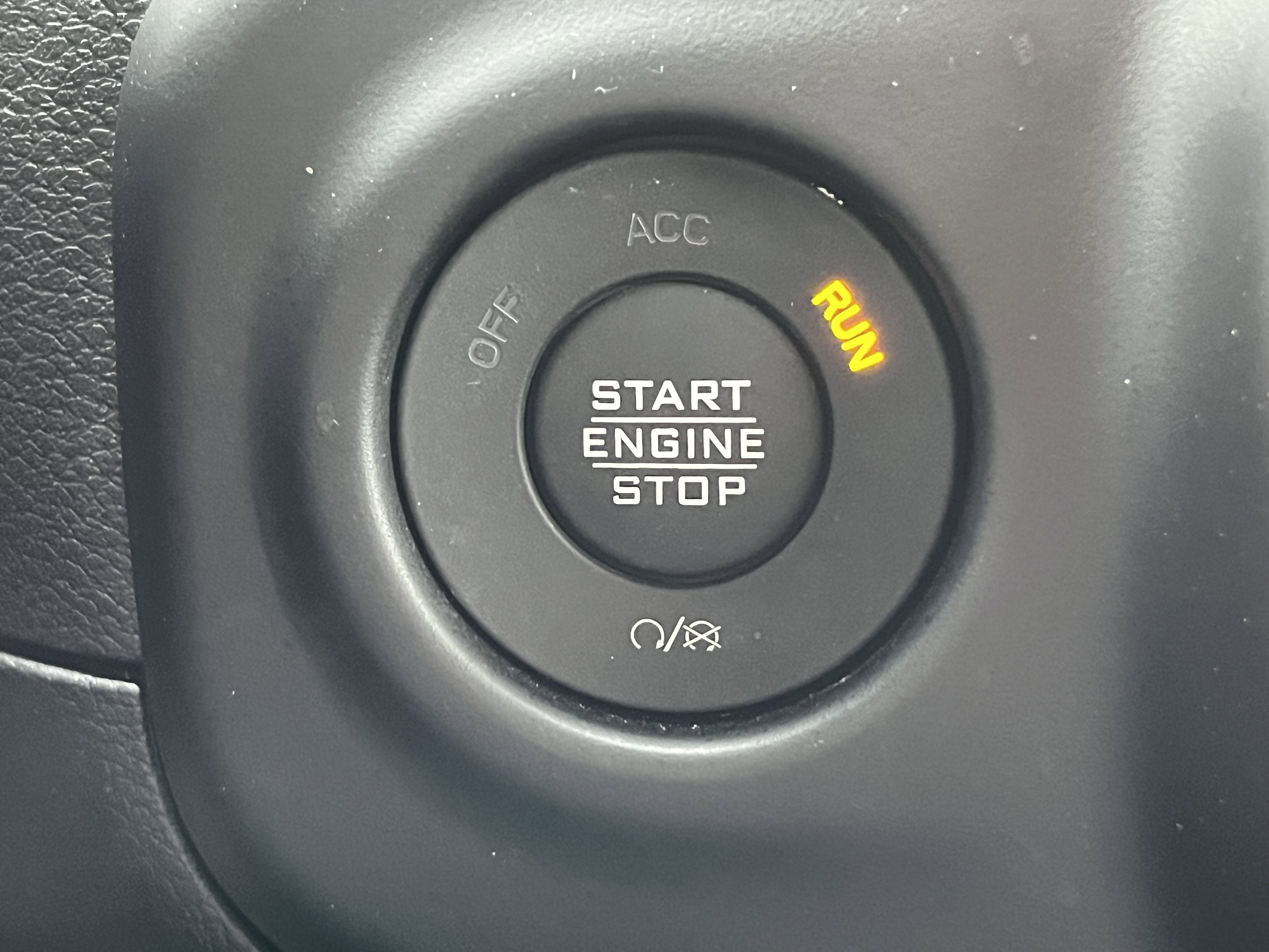 Used 2022 Jeep Wrangler Unlimited Sport image 29