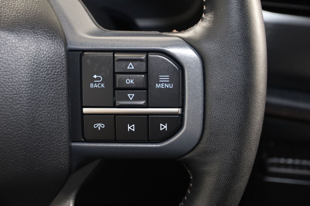 Used 2023 Ford F150 Lightning Lariat AWD/4WD image 38