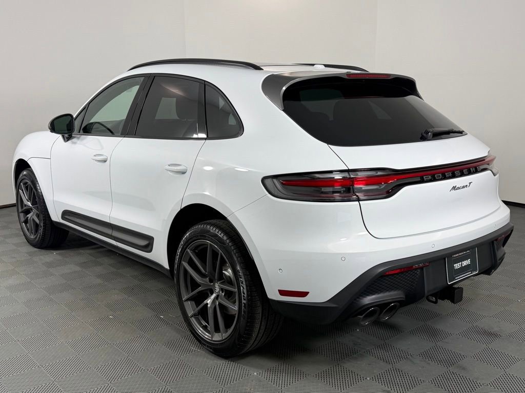Certified 2026 Porsche Macan Turbo image 3