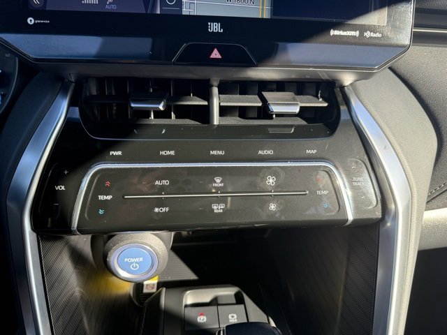 Certified 2021 Toyota Venza Limited image 27