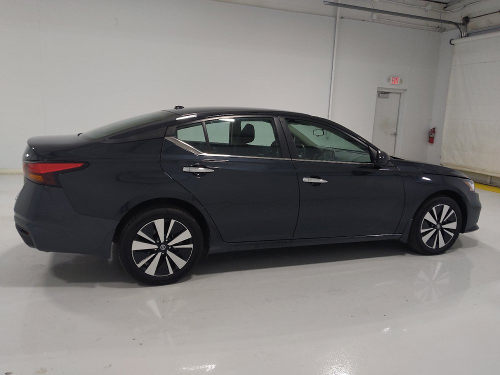Used 2022 Nissan Altima 2.5 SV AWD/4WD image 10