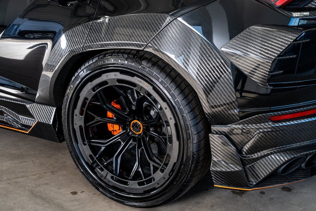 Used 2022 Lamborghini Urus image 29