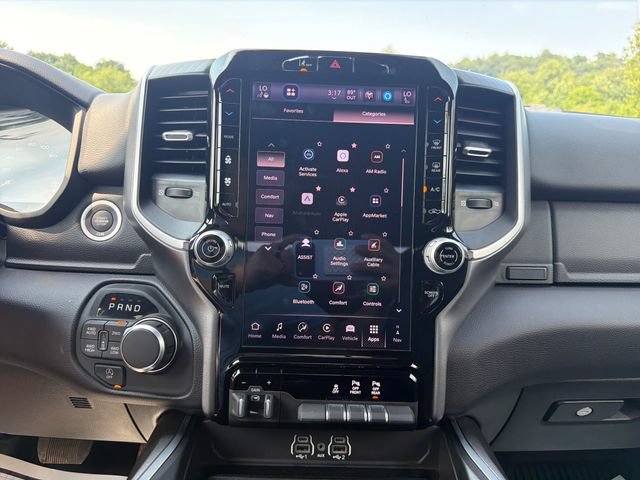 Used 2025 RAM 1500 Big Horn AWD/4WD image 18