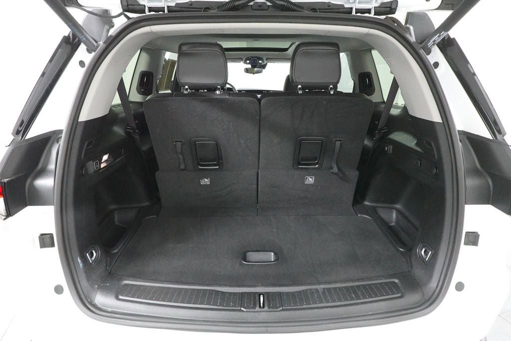Used 2023 Jeep Grand Cherokee L Limited AWD/4WD image 29
