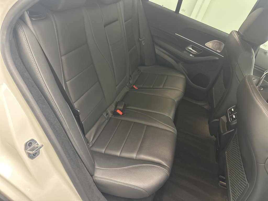 Used 2022 Mercedes-Benz GLE 350 4MATIC image 11