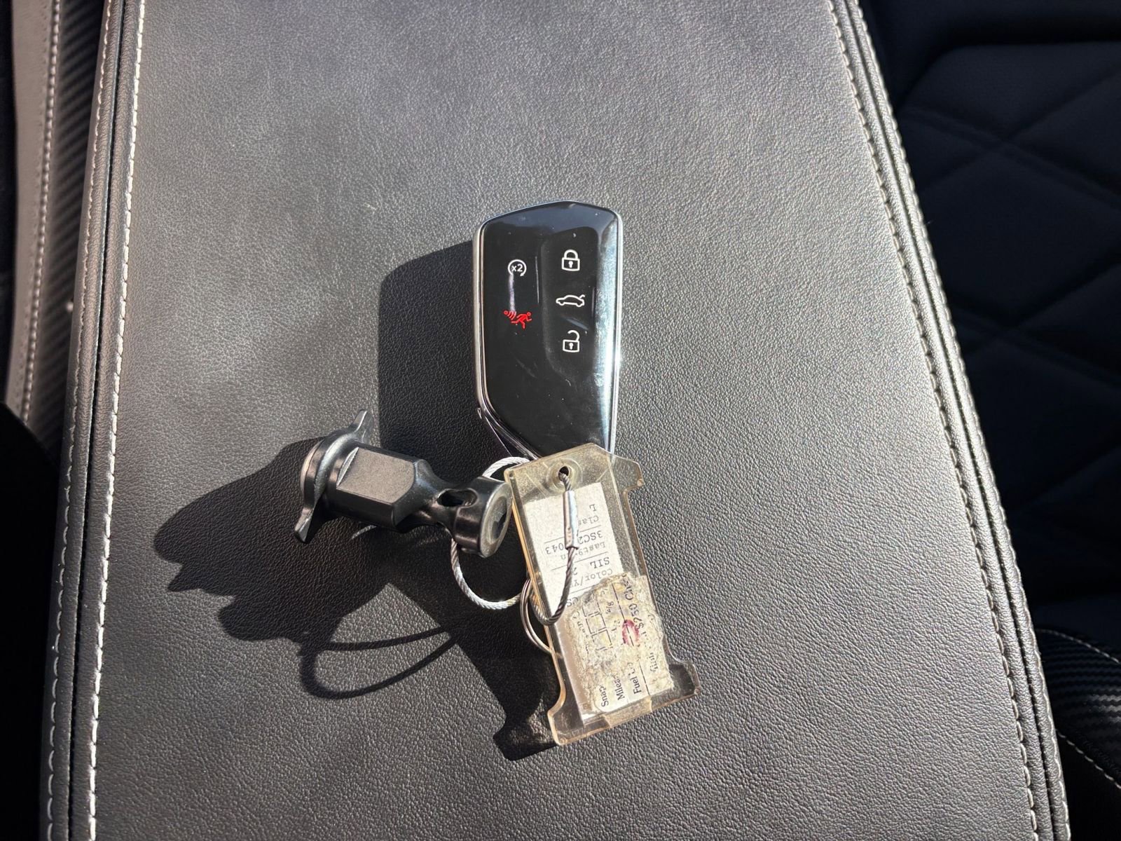 Used 2025 Volkswagen Atlas Cross Sport SE image 22