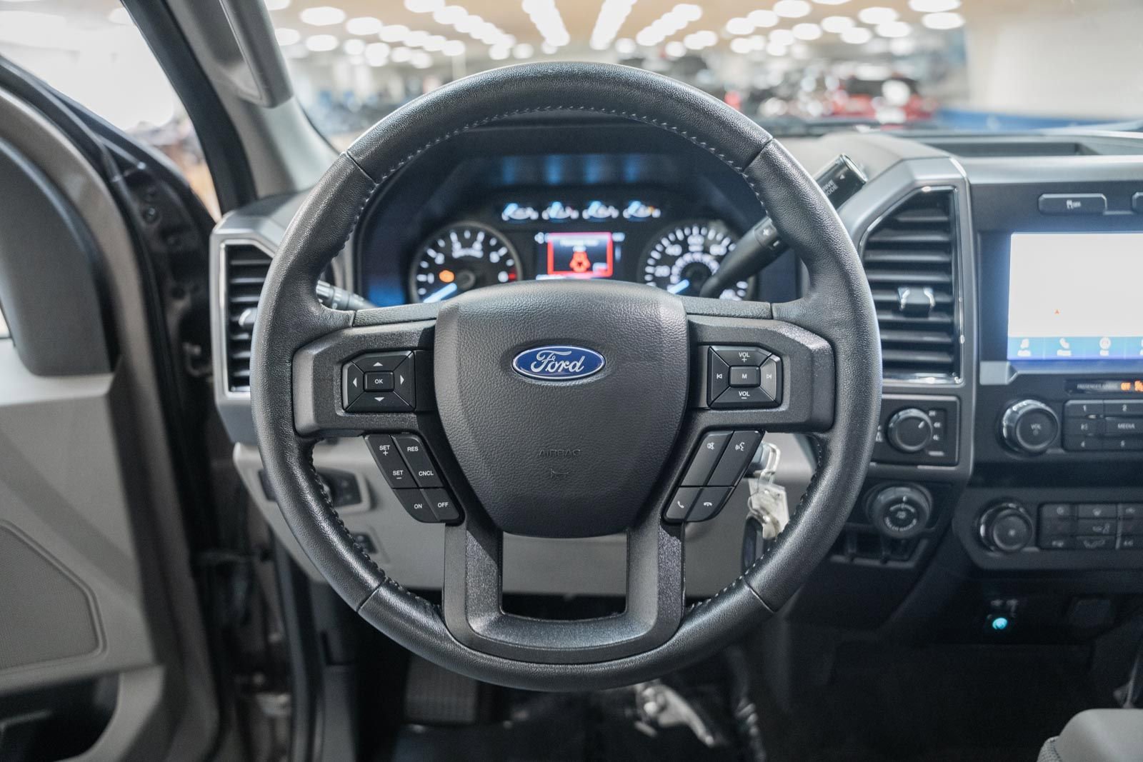 Used 2020 Ford F150 XLT w/ Equipment Group 302A Luxury image 39