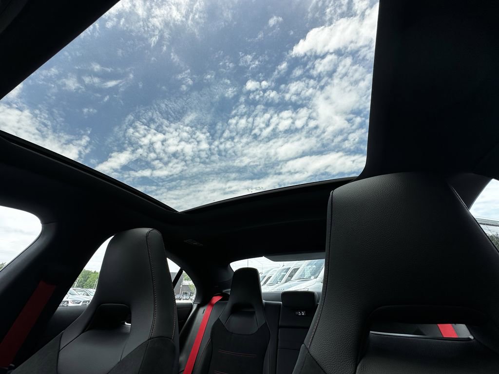 New 2025 Mercedes-Benz CLA 35 AMG 4MATIC image 33