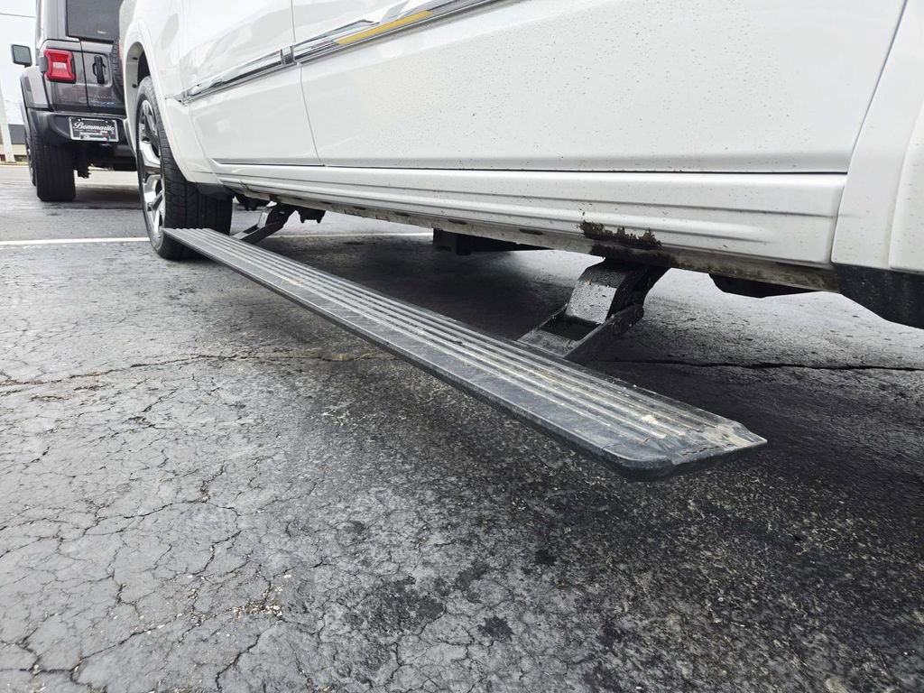 Used 2019 RAM 1500 Limited image 19