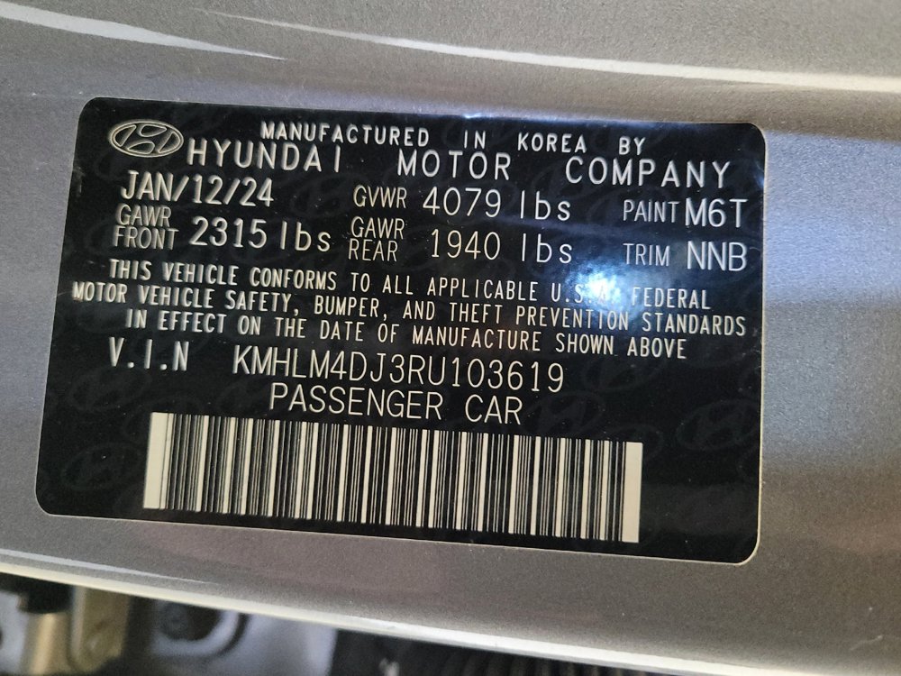 Used 2024 Hyundai Elantra Blue FWD image 33