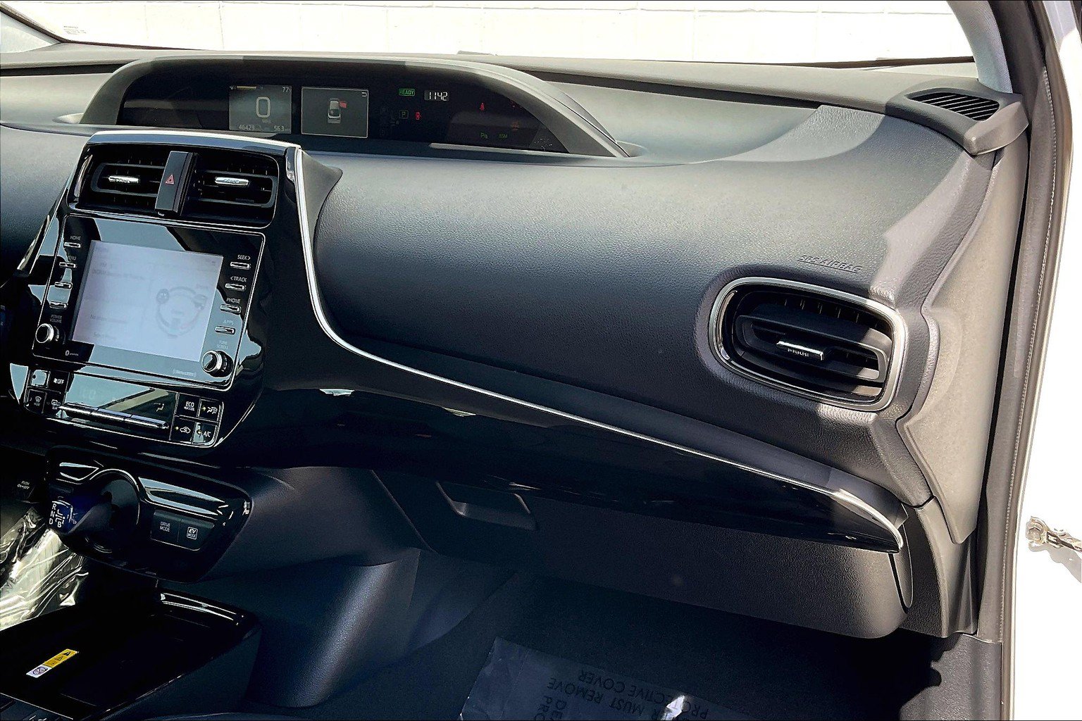 Used 2022 Toyota Prius AWD image 21
