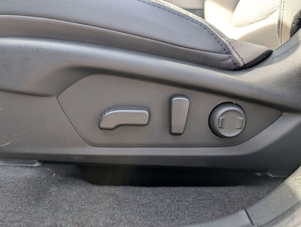 Certified 2026 Subaru Forester Premium image 20