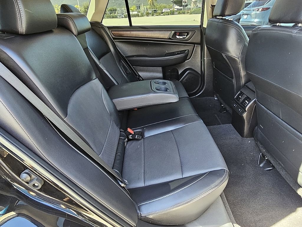 Used 2017 Subaru Outback 3.6R Limited w/ Popular Package #5 image 21