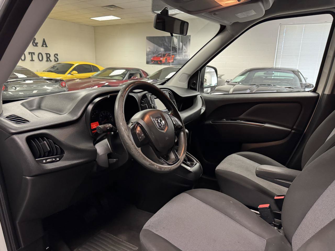 Used 2018 RAM ProMaster City Tradesman FWD image 16