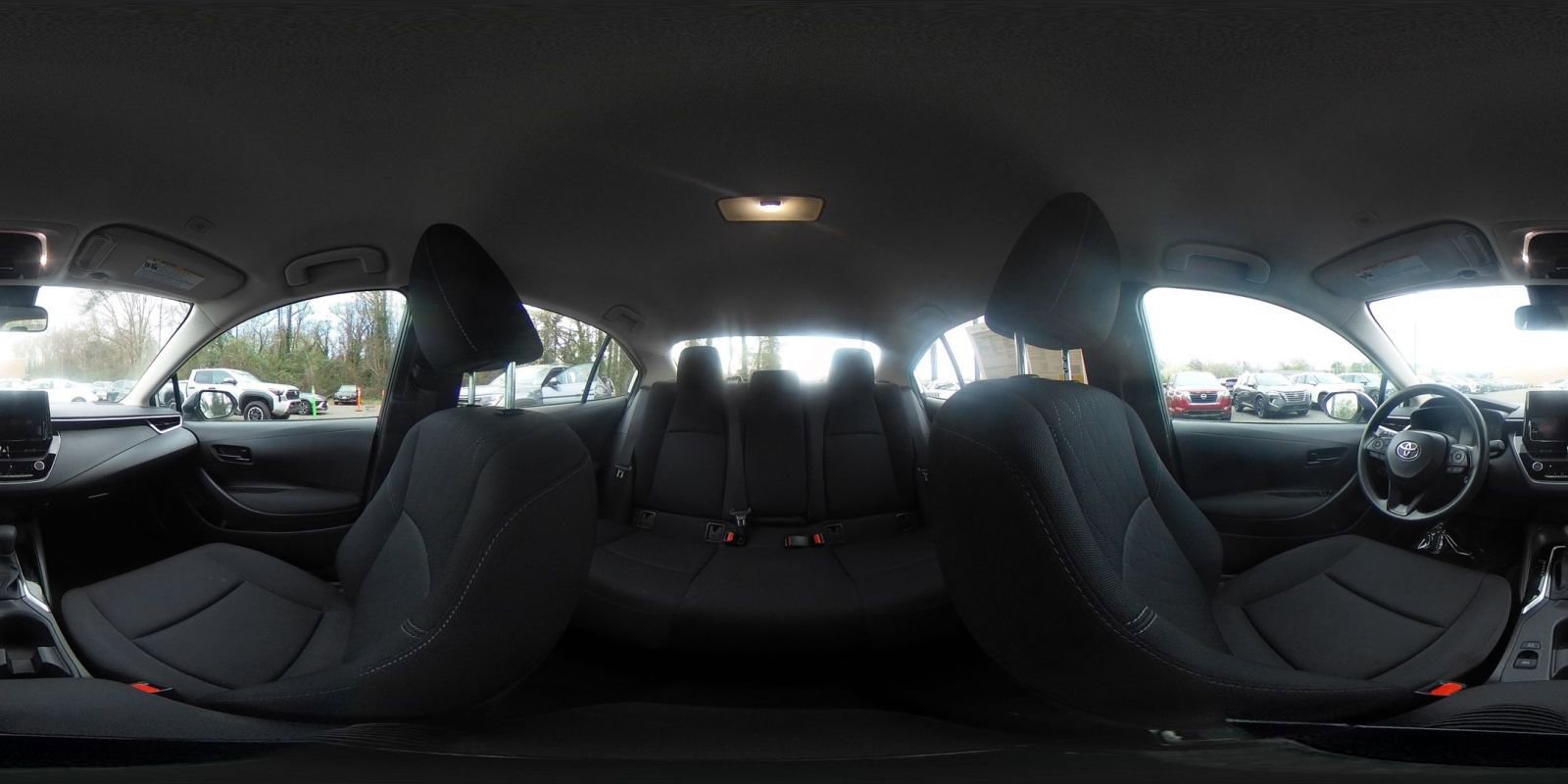 Used 2025 Toyota Corolla LE image 40