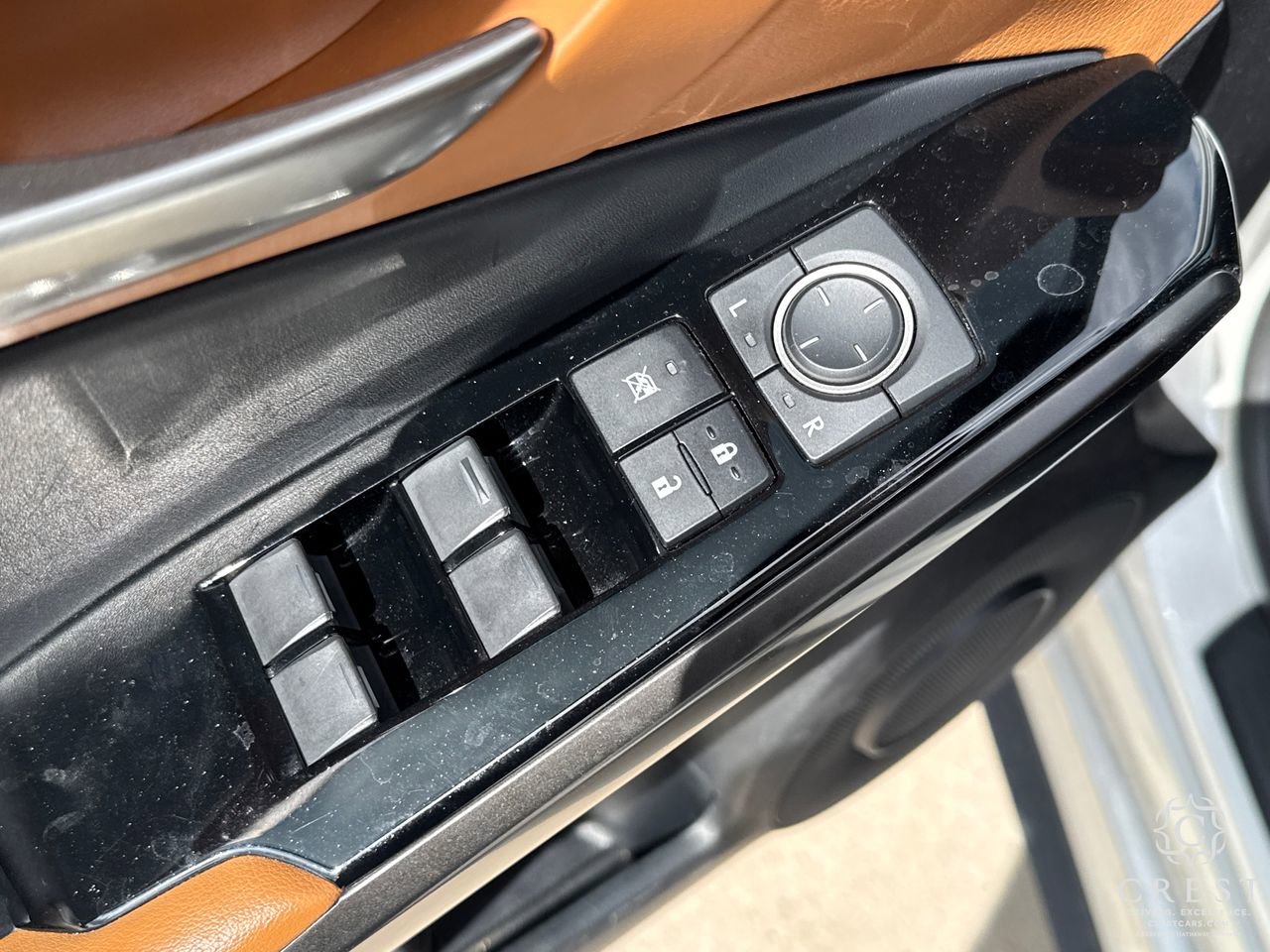 Used 2021 Lexus IS 300 w/ Comfort Package RWD image 12