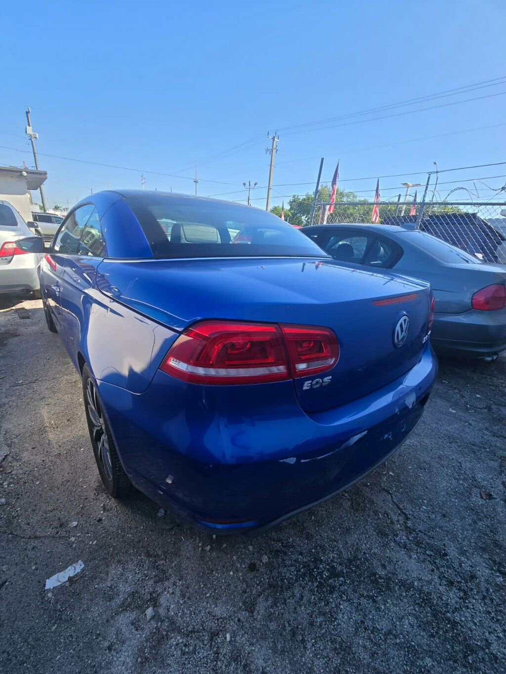 Used 2012 Volkswagen Eos Komfort image 3