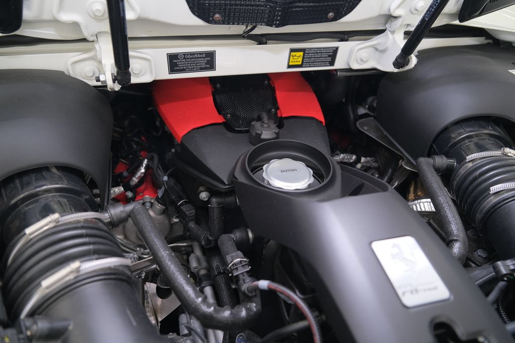 Used 2022 Ferrari F8 Tributo RWD image 48