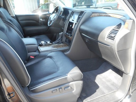 Used 2021 INFINITI QX80 Premium Select image 10