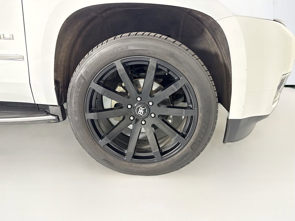 Used 2018 GMC Yukon Denali image 34