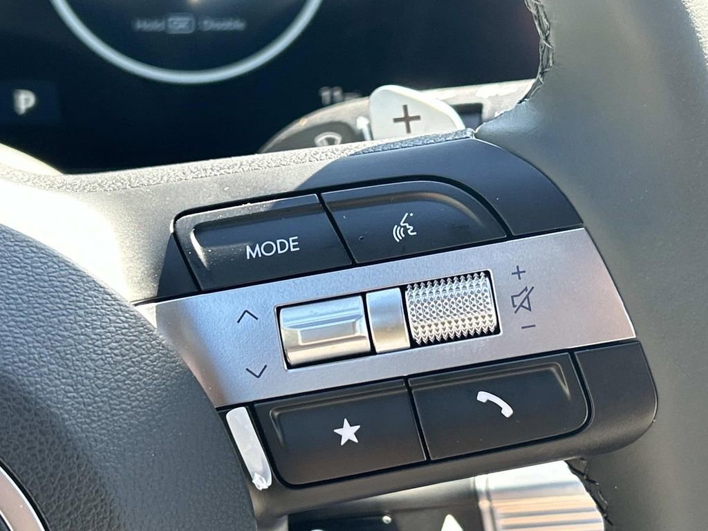 New 2026 Hyundai Tucson Limited image 31