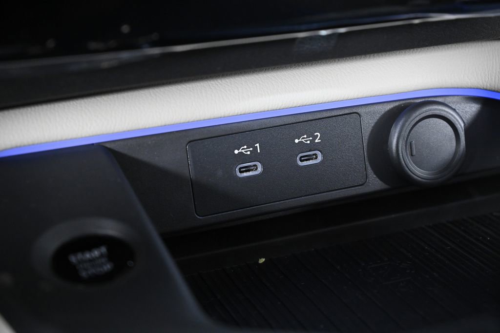 New 2026 Nissan Sentra SL w/ Floor Mat Package image 16