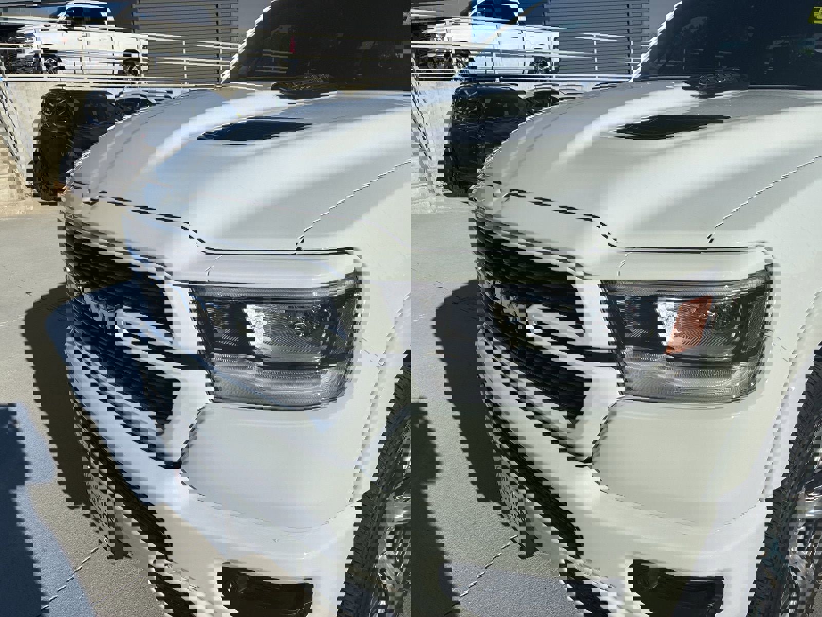 Used 2022 RAM 1500 Laramie w/ Sport Appearance Package image 12