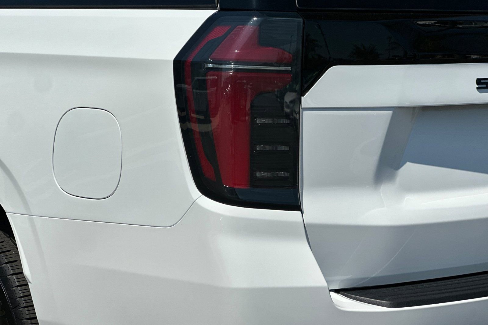 New 2026 Chevrolet Suburban LS w/ LPO, Dark Essentials Package image 28