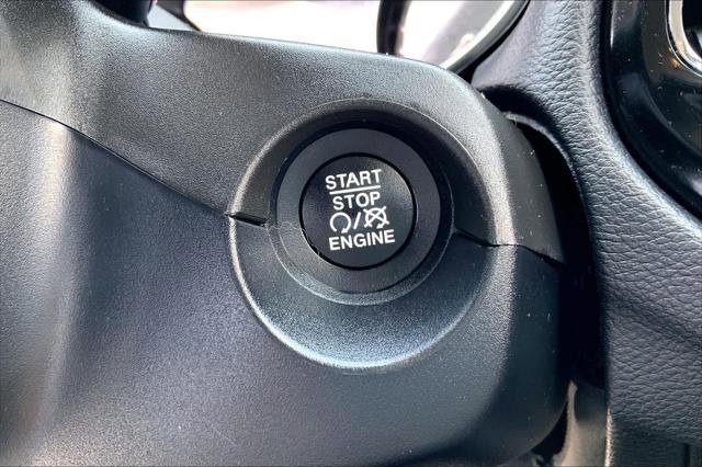 Certified 2020 Jeep Compass Altitude image 31