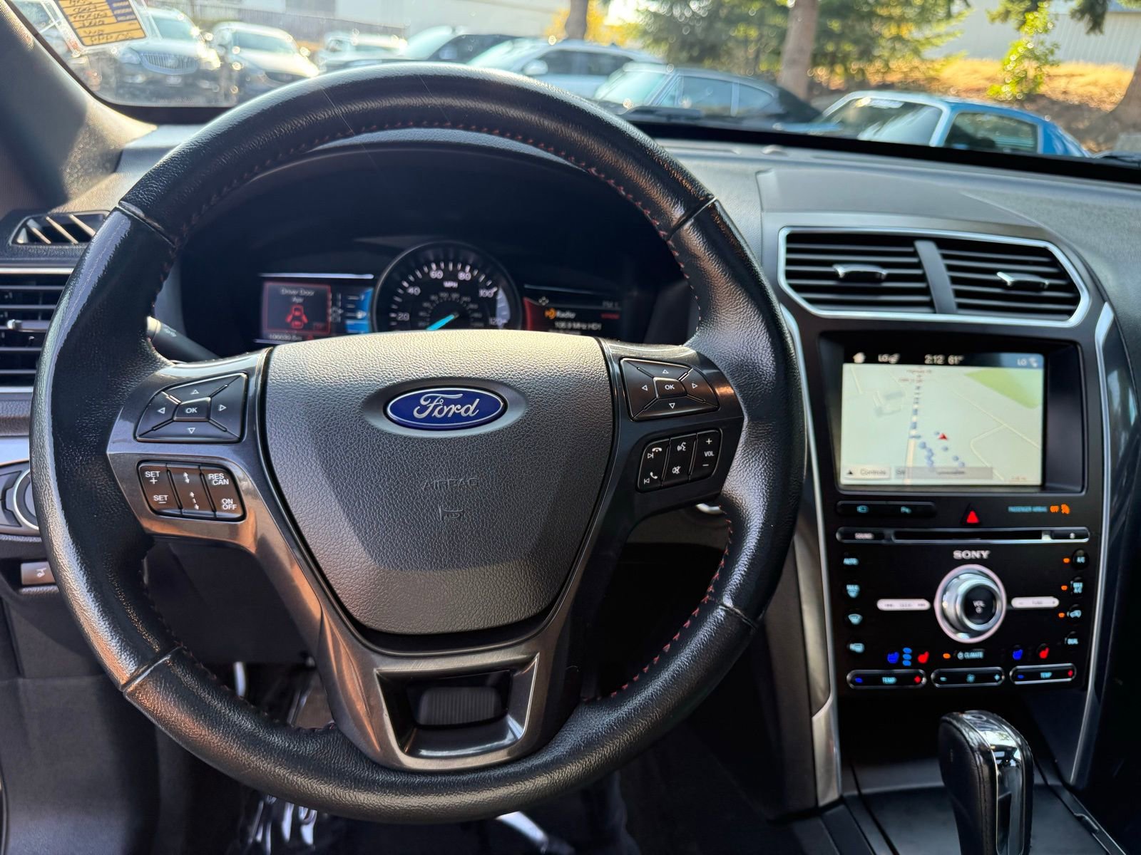 Used 2018 Ford Explorer Sport AWD/4WD image 33