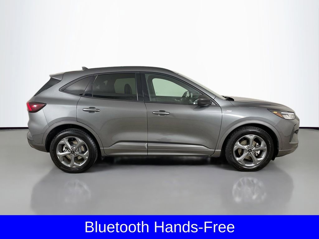 Used 2023 Ford Escape ST-Line image 10