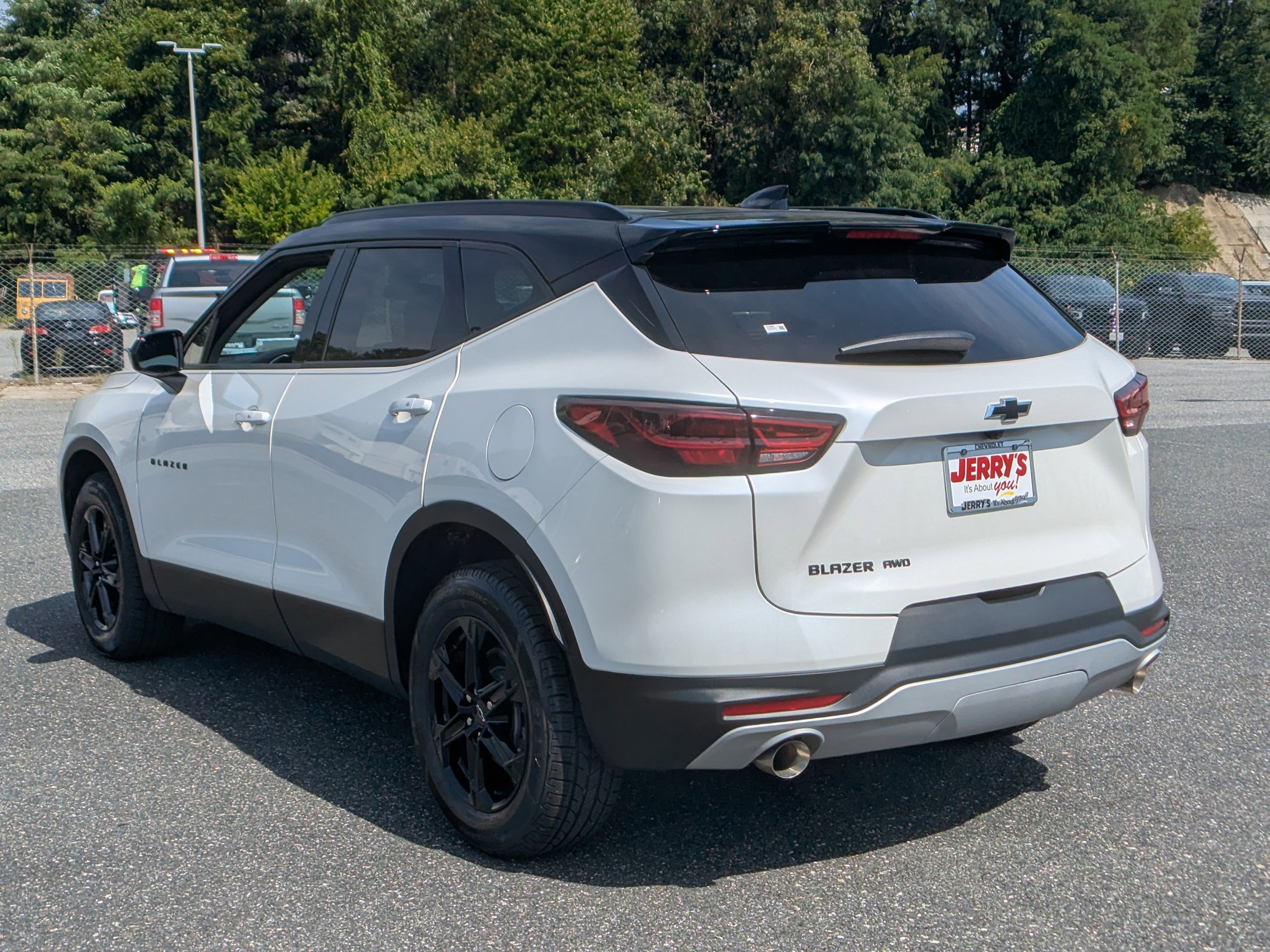 Used 2023 Chevrolet Blazer LT w/ Midnight/Sport Edition AWD/4WD image 6
