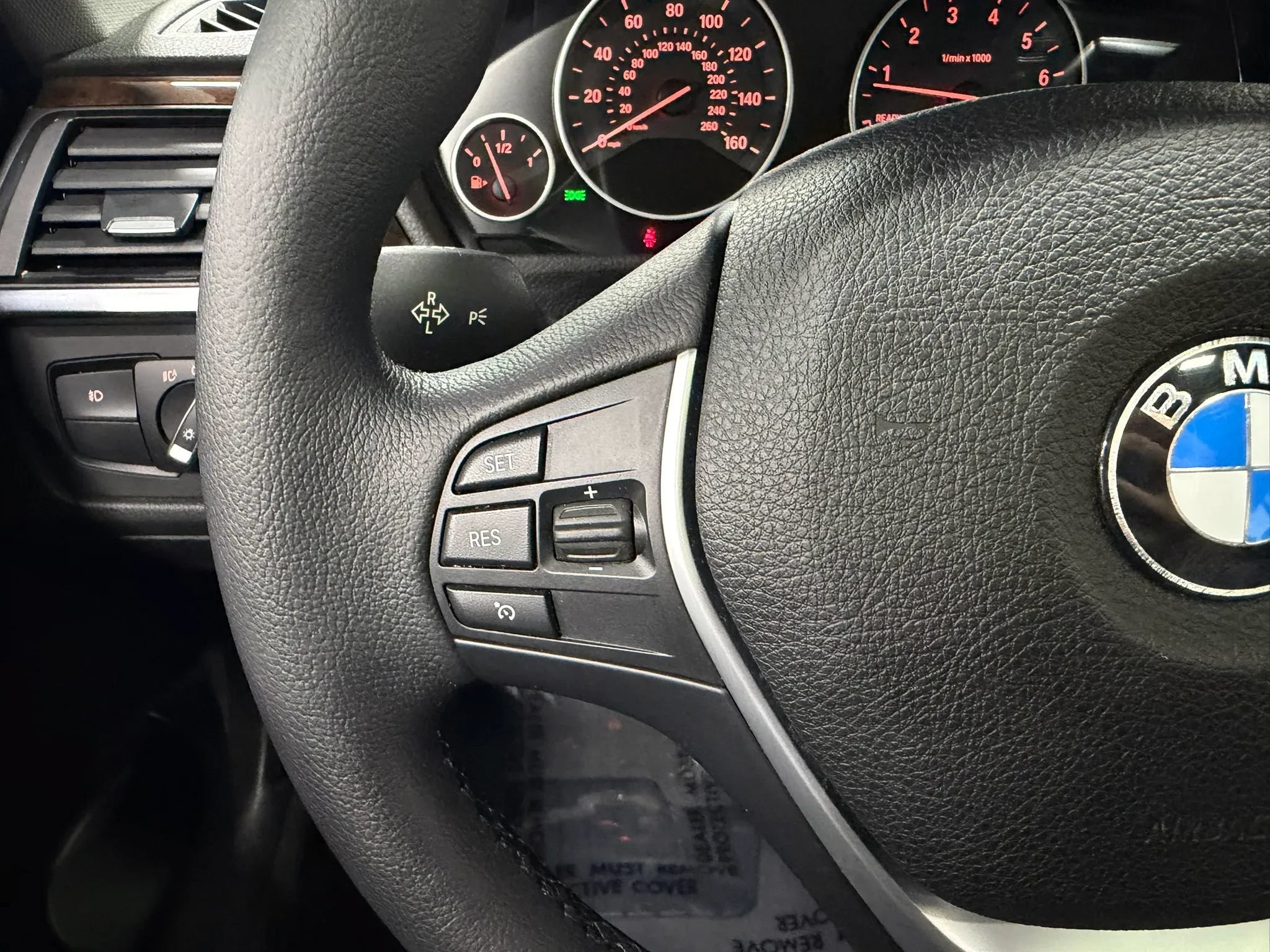 Used 2015 BMW 328i xDrive Sedan AWD/4WD image 16