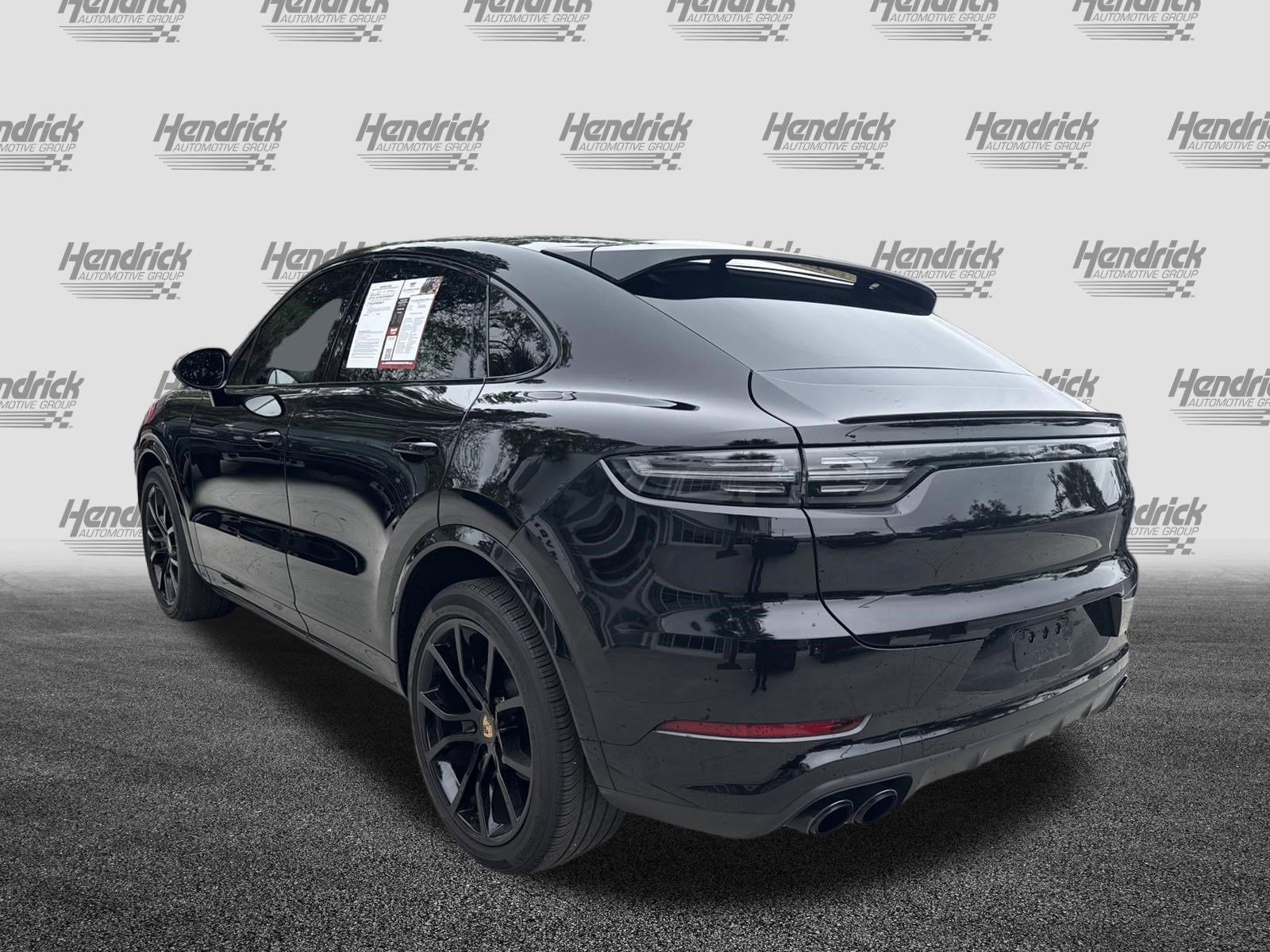 Used 2022 Porsche Cayenne S Platinum image 7