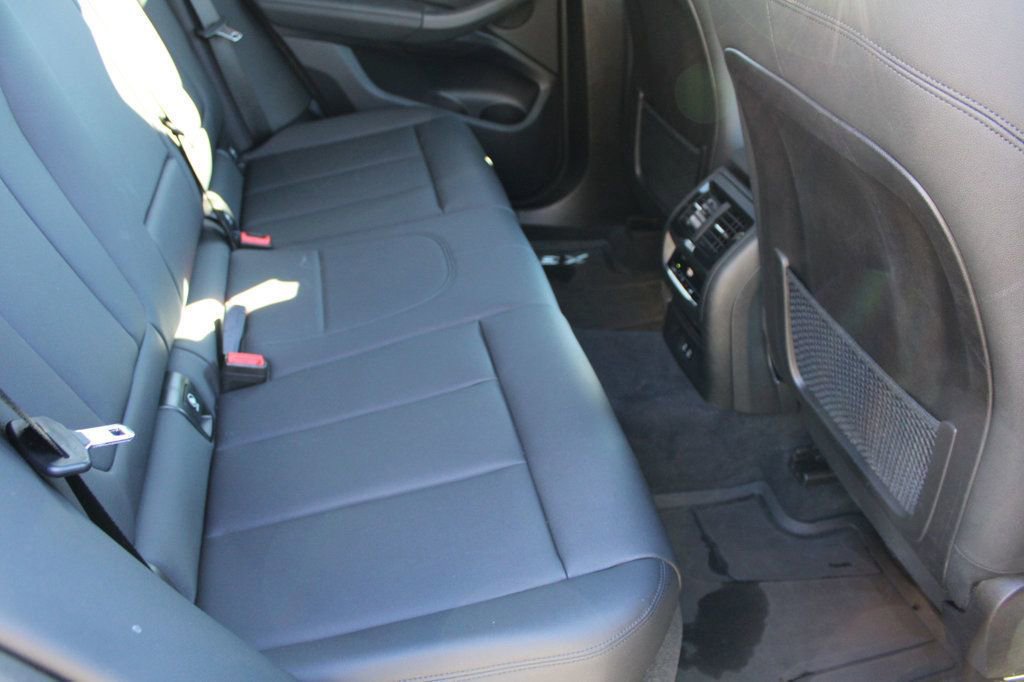 Used 2021 BMW X3 sDrive30i RWD image 29