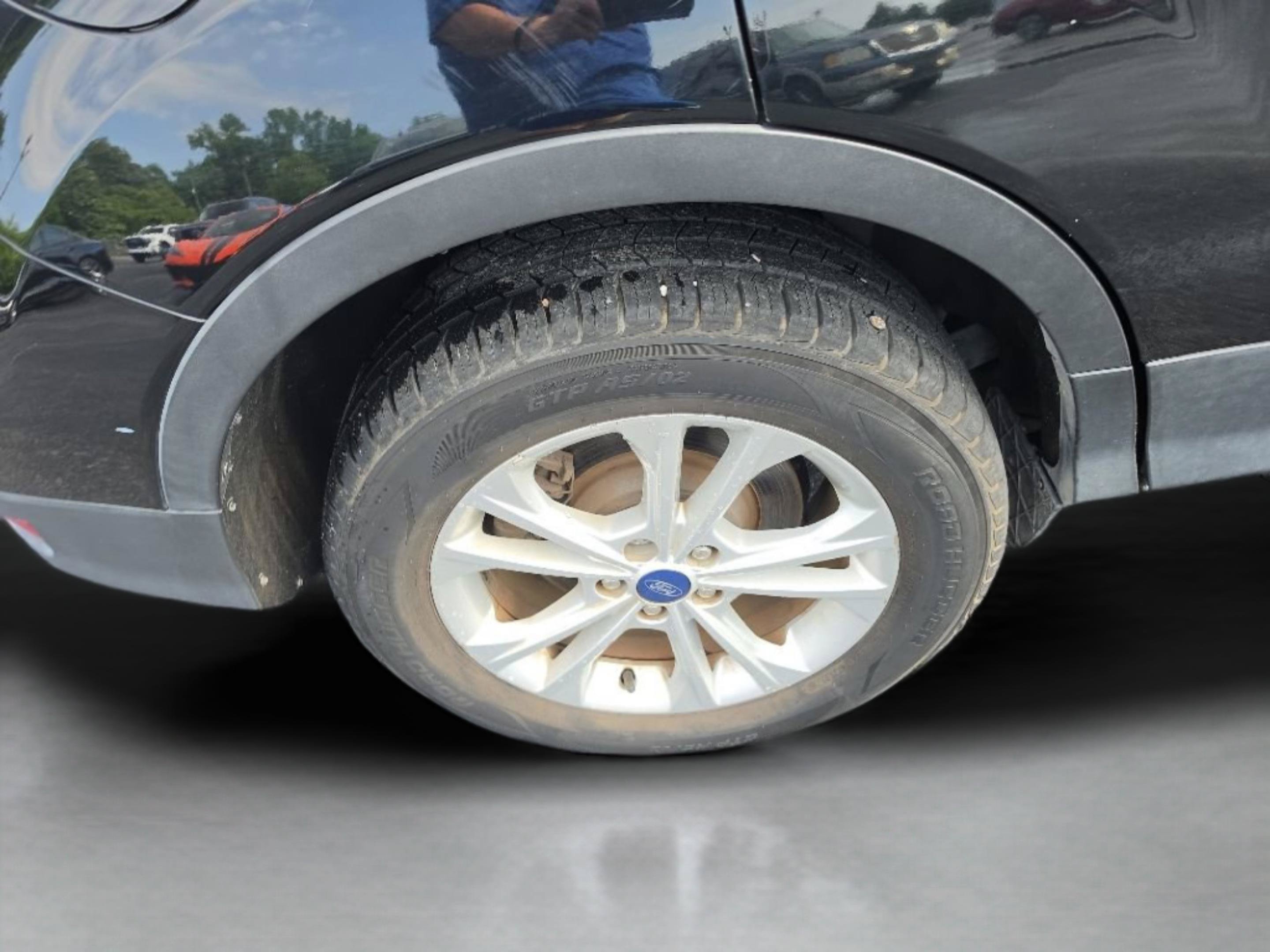 Used 2018 Ford Escape SEL AWD/4WD image 34