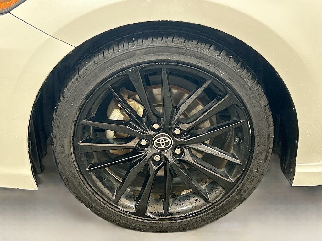 Used 2022 Toyota Camry XSE w/ Cold Weather Package FWD image 27