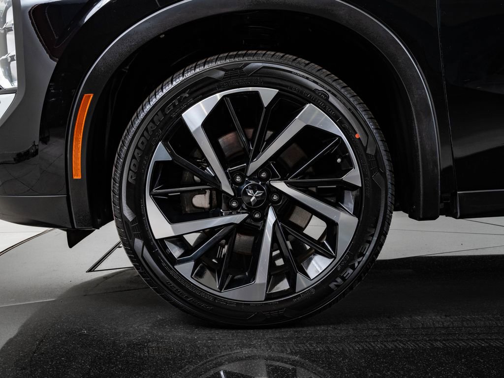 Used 2024 Mitsubishi Outlander SE image 13