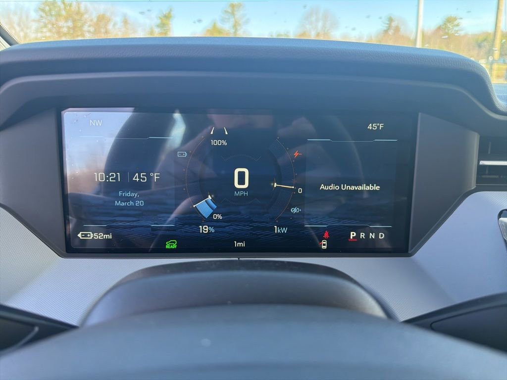 New 2027 Chevrolet Bolt LT w/ Comfort Package FWD image 19